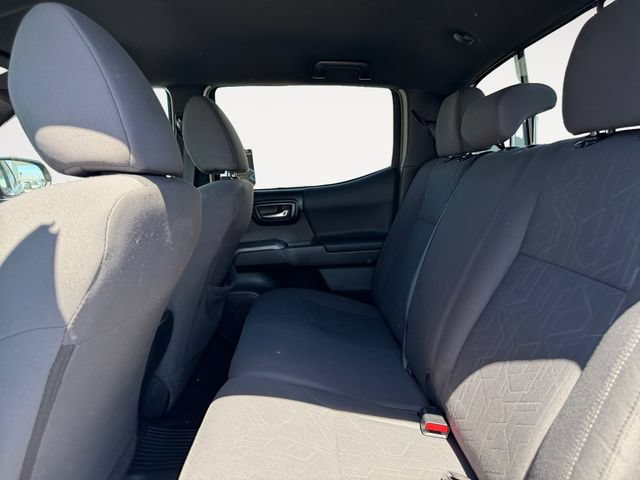 Certified 2018 Toyota Tacoma TRD Off-Road w/ Technology Package AWD/4WD image 11