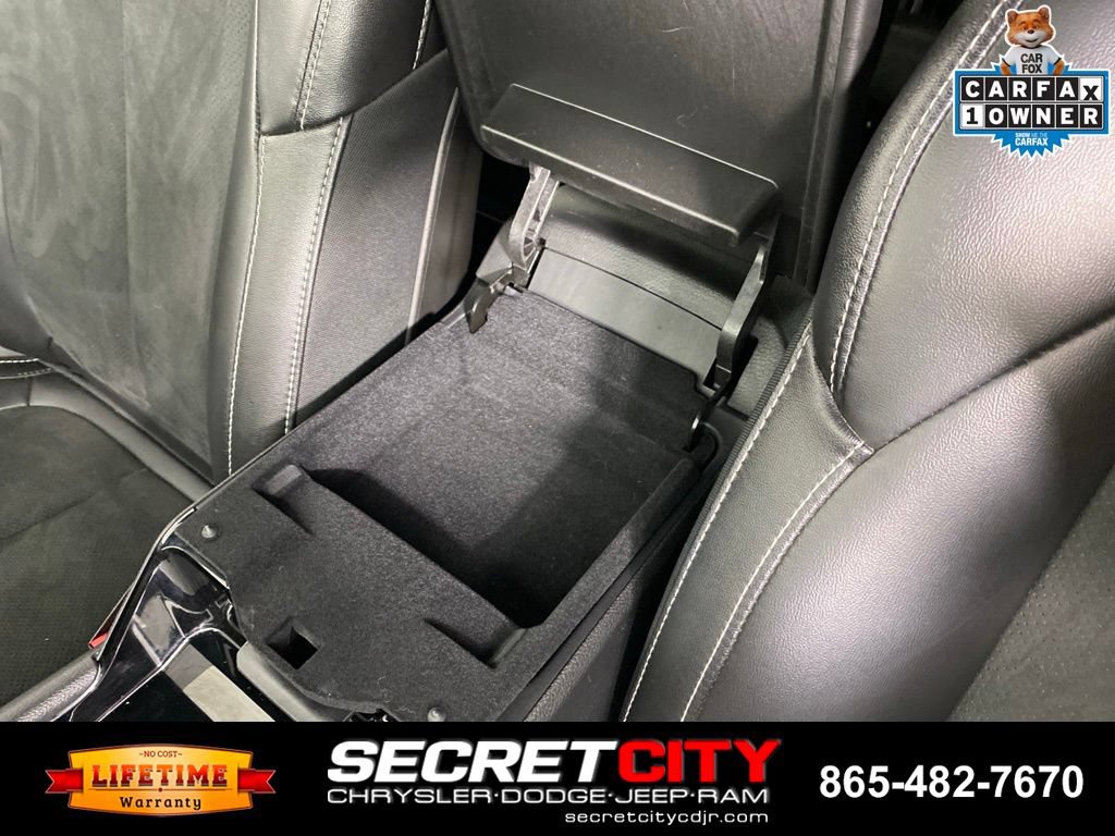 Used 2023 Jeep Grand Cherokee L Laredo AWD/4WD image 24