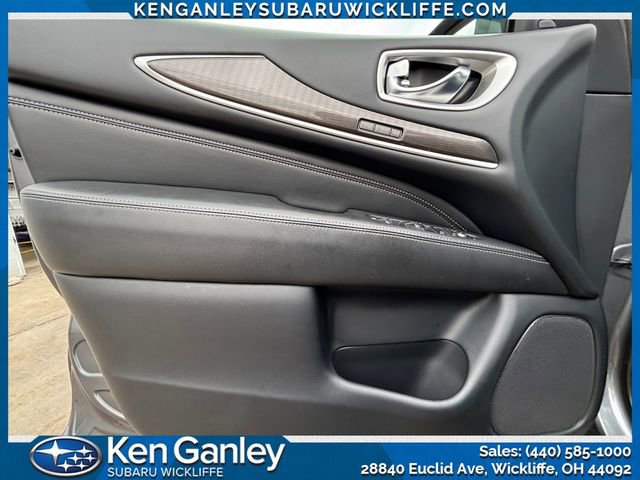 Used 2019 INFINITI QX60 Luxe w/ Essential Package image 10