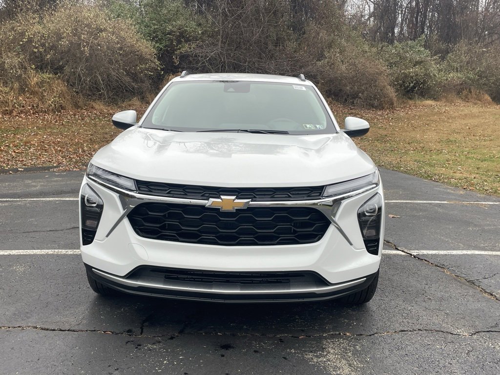 Certified 2026 Chevrolet Trax LT image 8