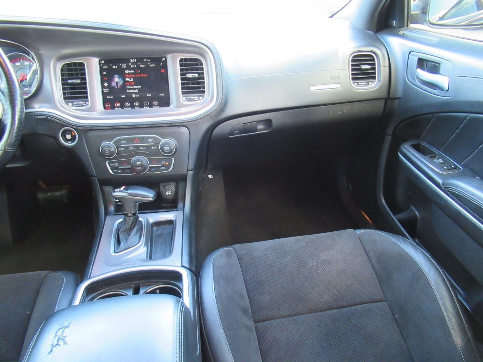 Used 2022 Dodge Charger GT w/ Plus Group RWD image 14