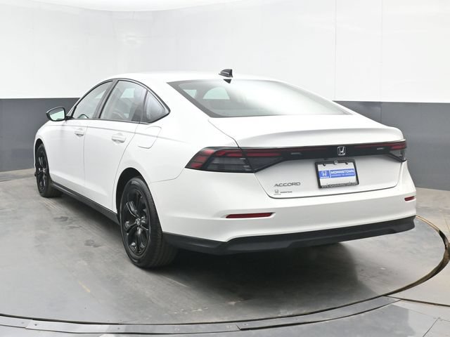 Used 2025 Honda Accord SE image 7