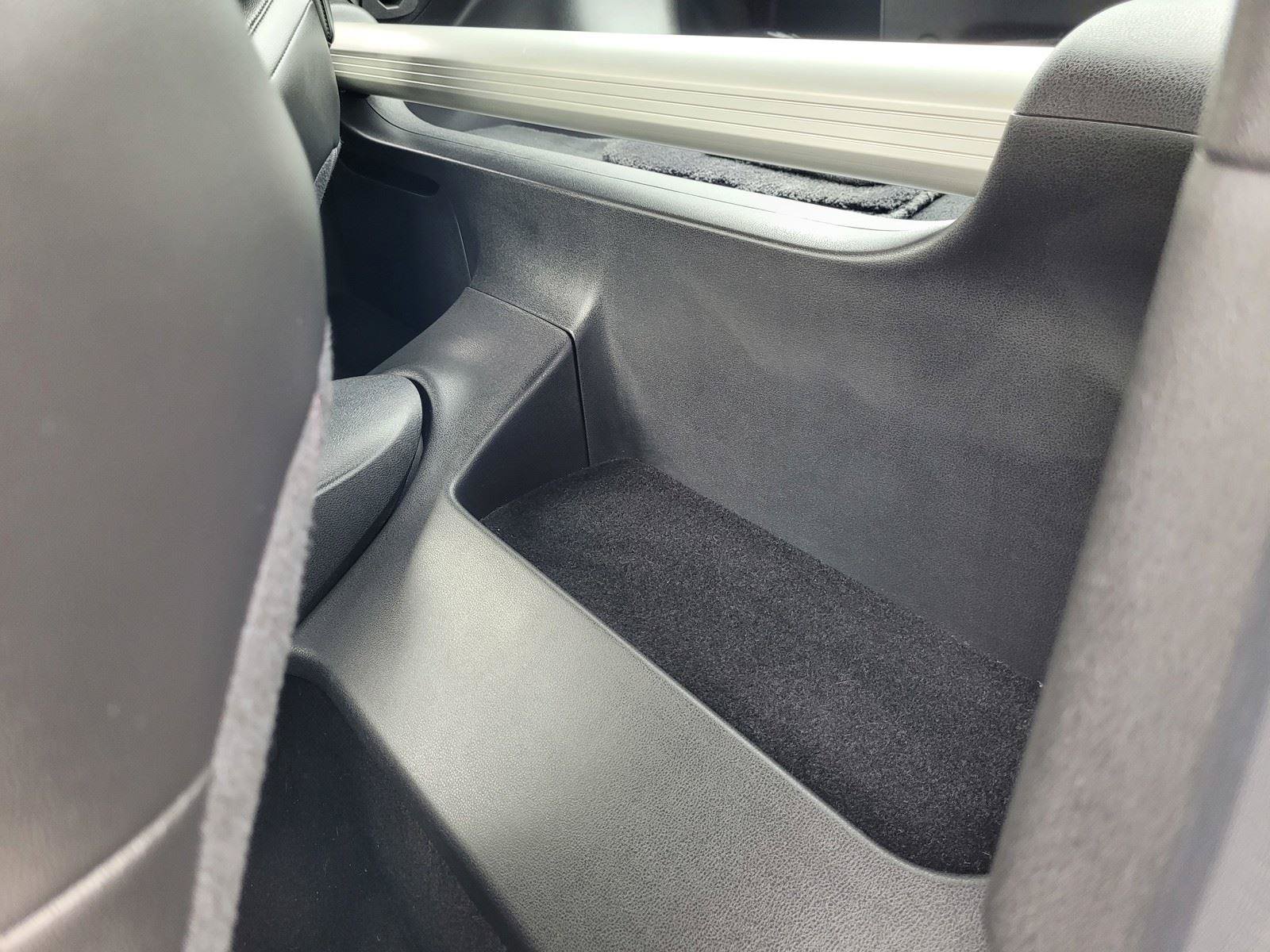 Used 2023 Nissan Z w/ Floor Mat Package (L93) RWD image 16