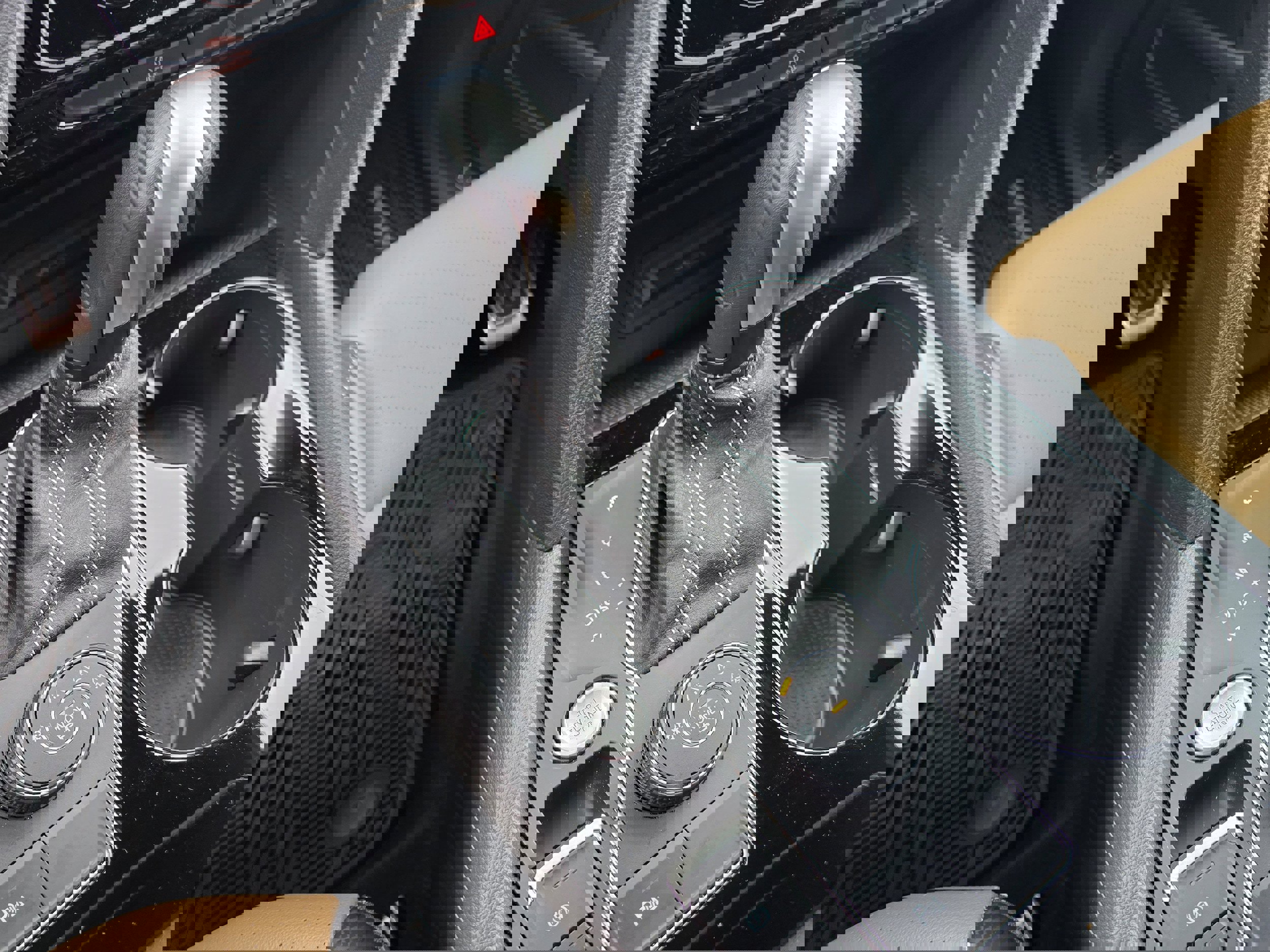 Certified 2022 Volkswagen Atlas Cross Sport SEL R-Line image 21