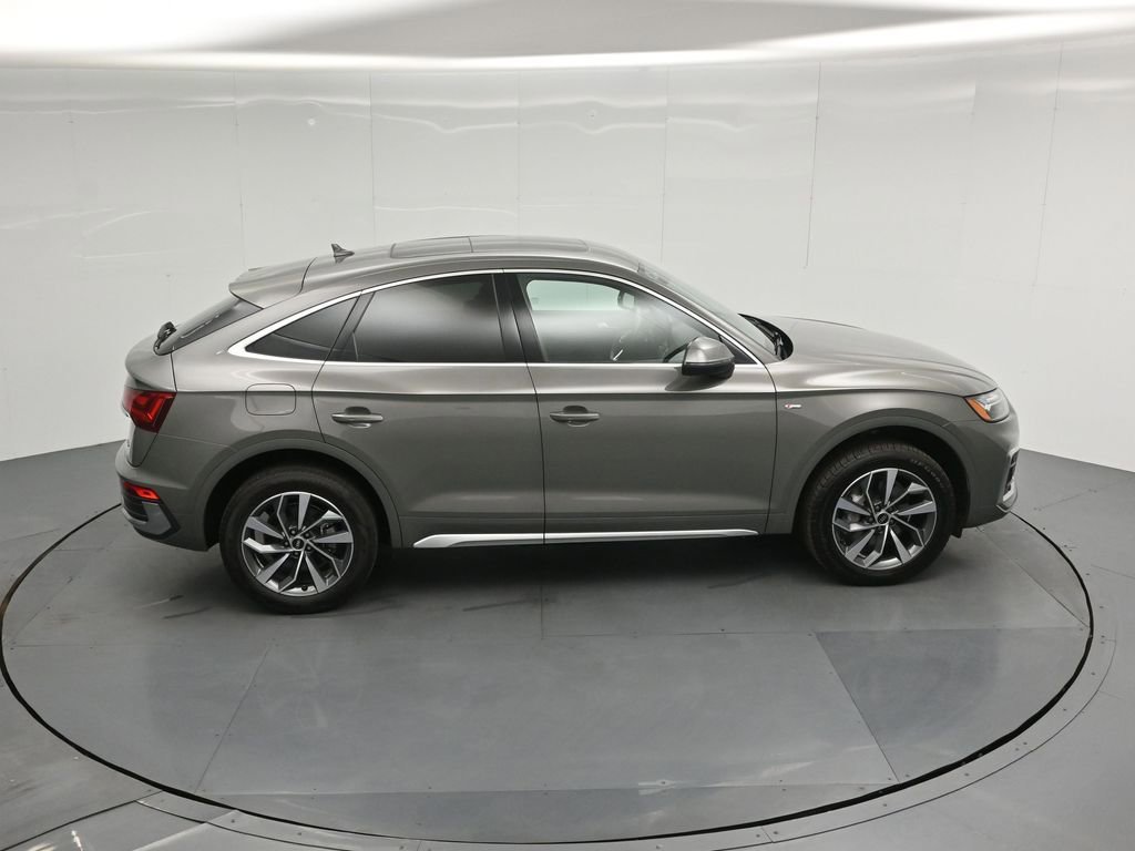 Used 2023 Audi Q5 2.0T Premium w/ Convenience Package image 43