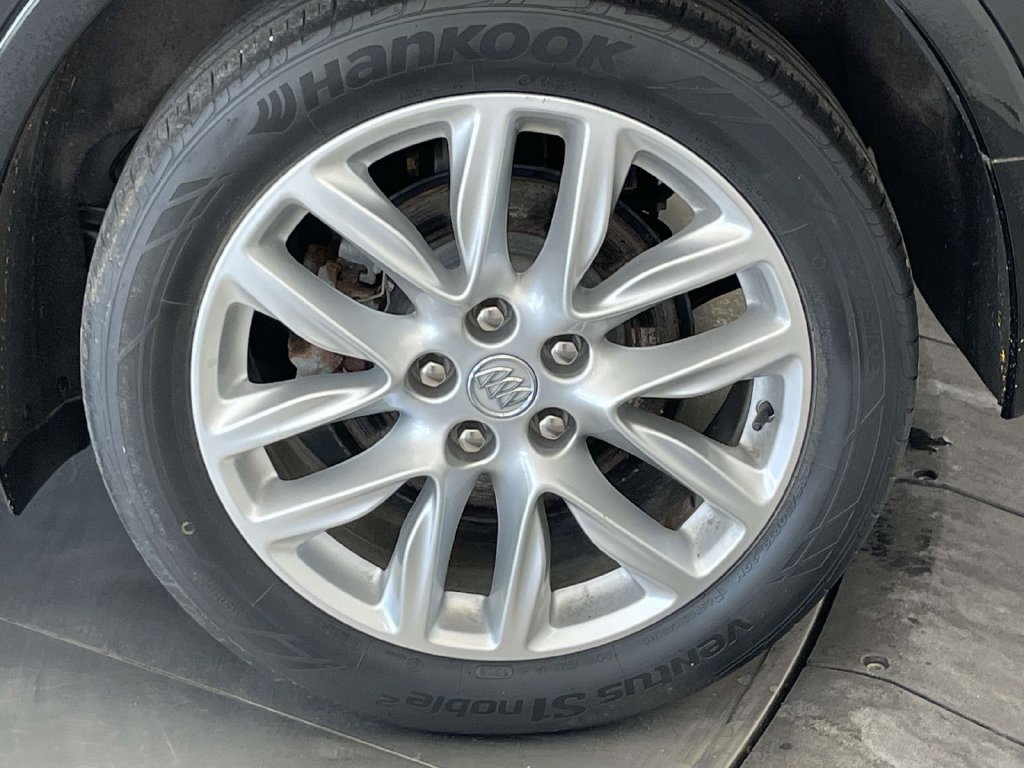 Used 2020 Buick Envision Premium w/ LPO, Road Trip Package AWD/4WD image 12