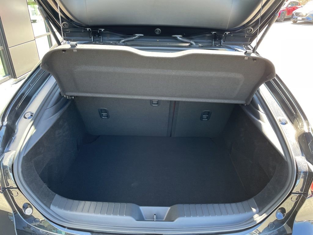 New 2026 MAZDA MAZDA3 2.5 S Hatchback w/ Premium Pkg FWD image 9