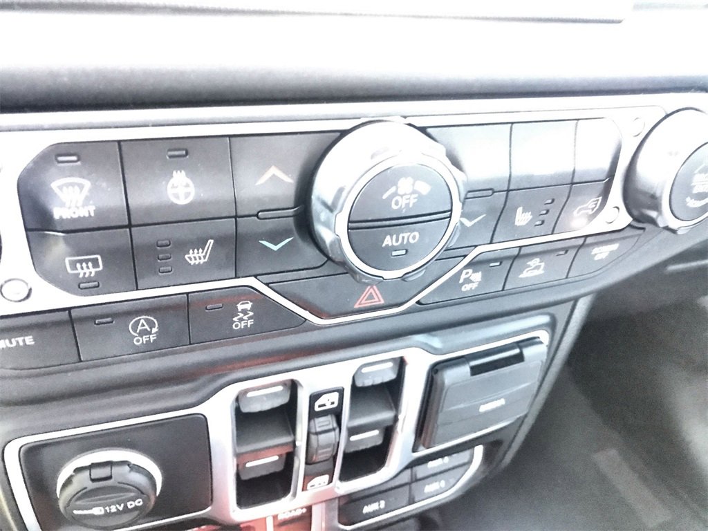 Used 2021 Jeep Gladiator Mojave image 18