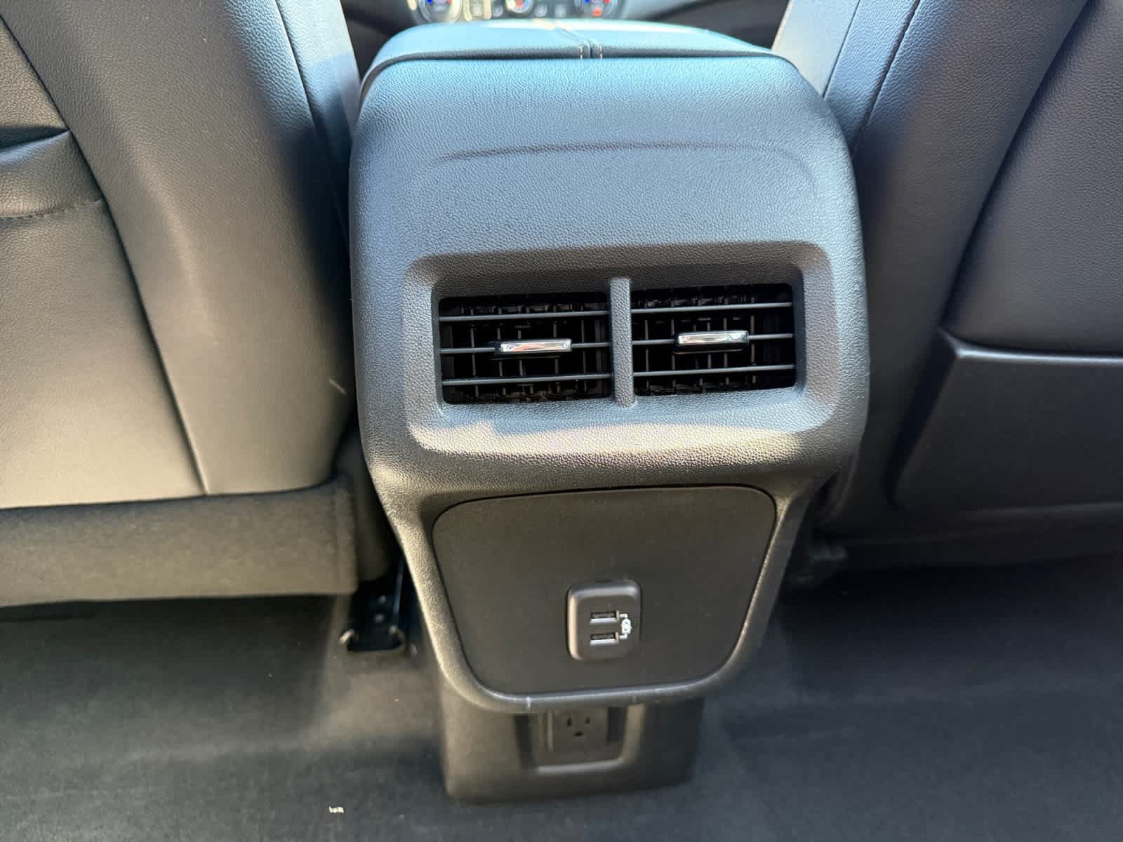 Used 2023 GMC Terrain AT4 w/ Infotainment Package II AWD/4WD image 23