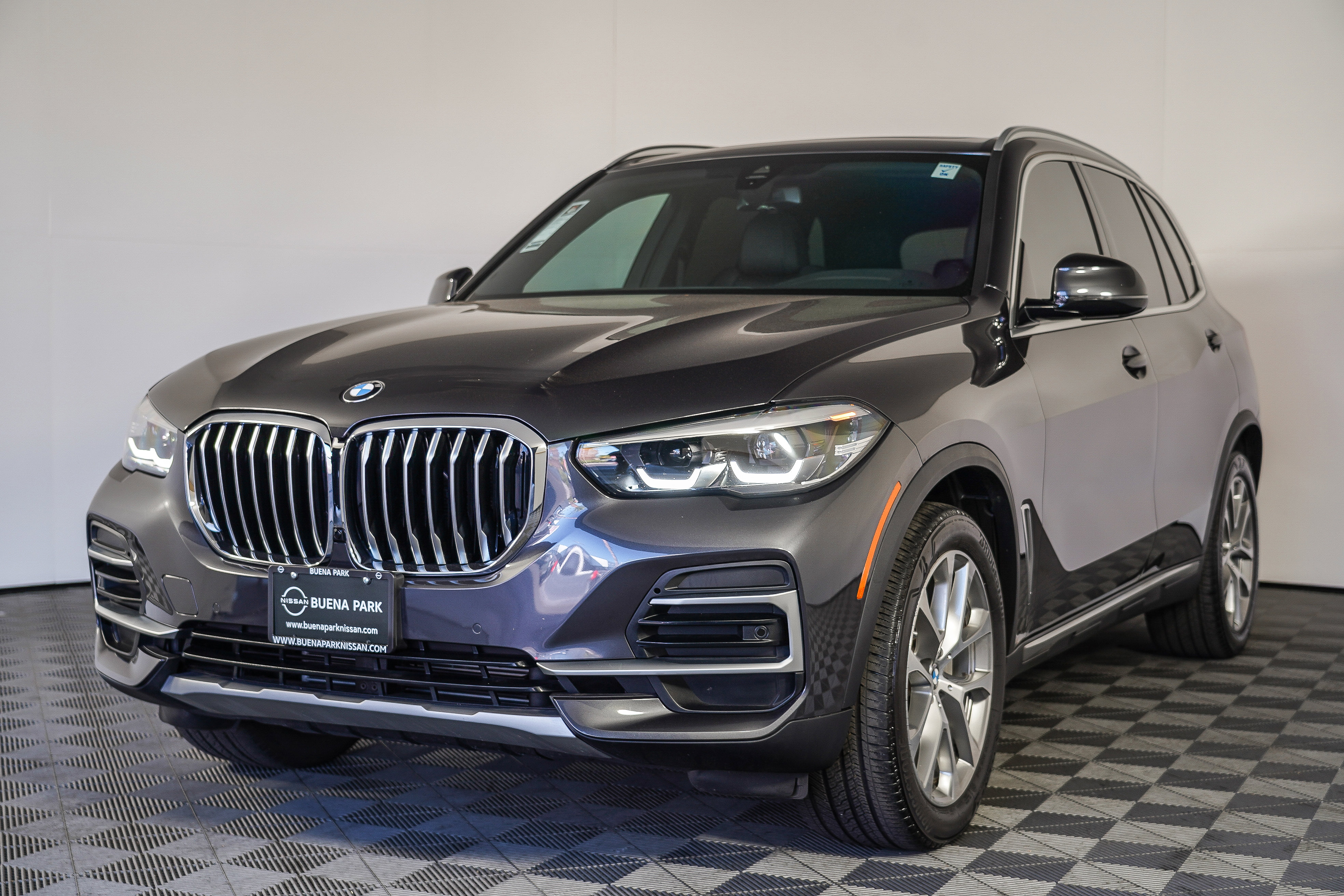 Used 2022 BMW X5 xDrive40i image 9