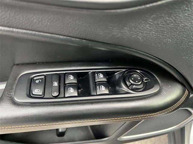 Used 2019 Jeep Compass Limited image 12