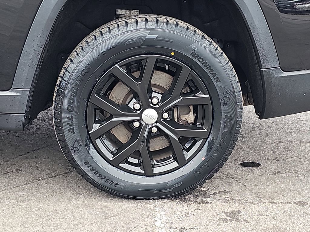 Used 2021 Jeep Grand Cherokee L Limited image 38