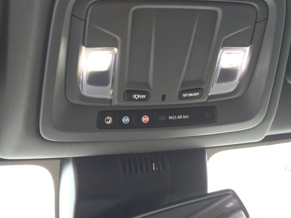 Used 2024 Chevrolet Silverado 3500 LT image 28