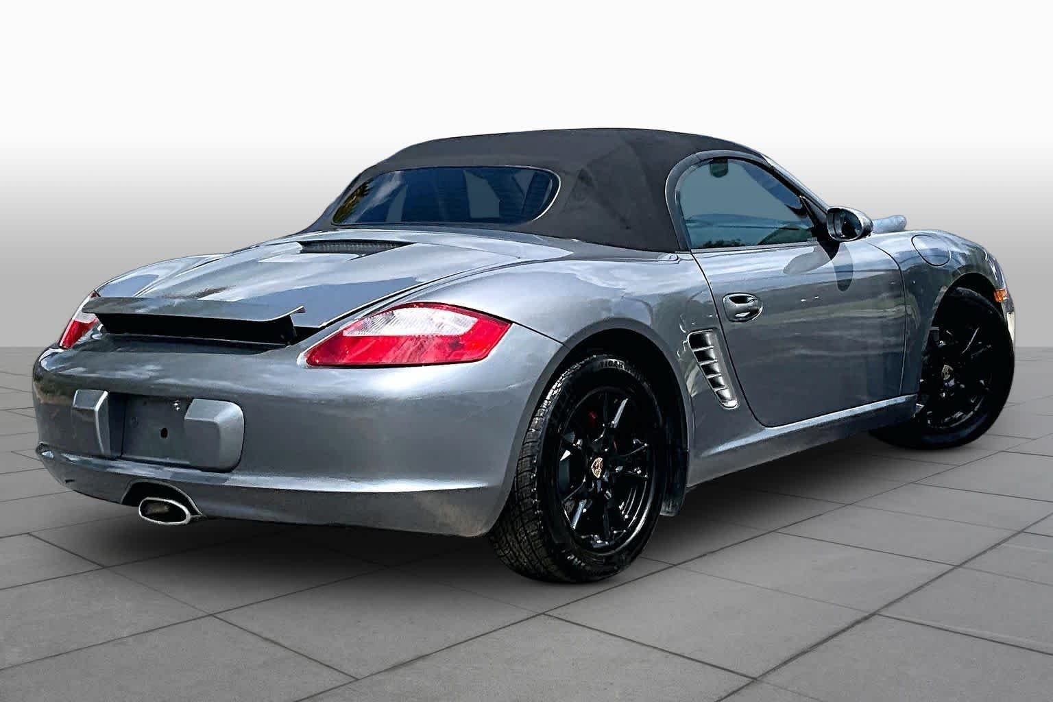 Used 2005 Porsche Boxster RWD image 17