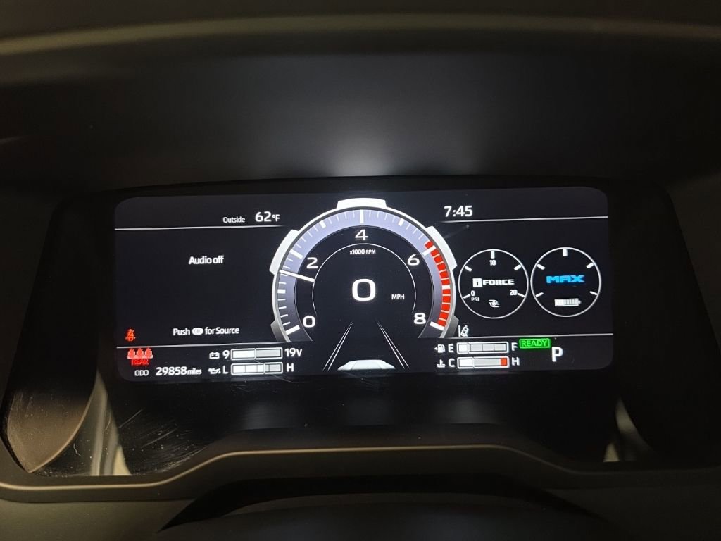 Used 2024 Toyota Tundra Platinum image 28