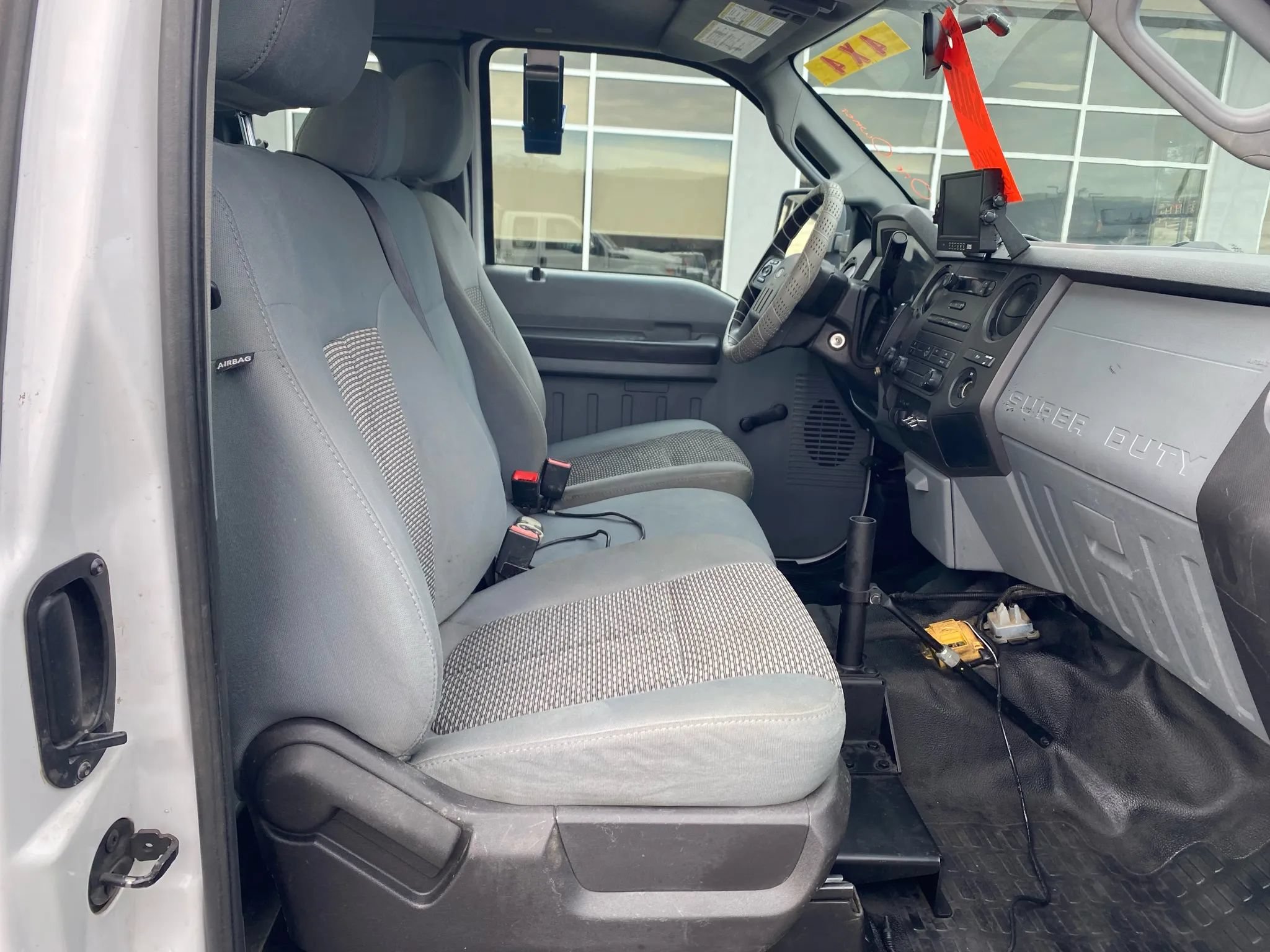 Used 2012 Ford F250 XL w/ Camper Pkg AWD/4WD image 22