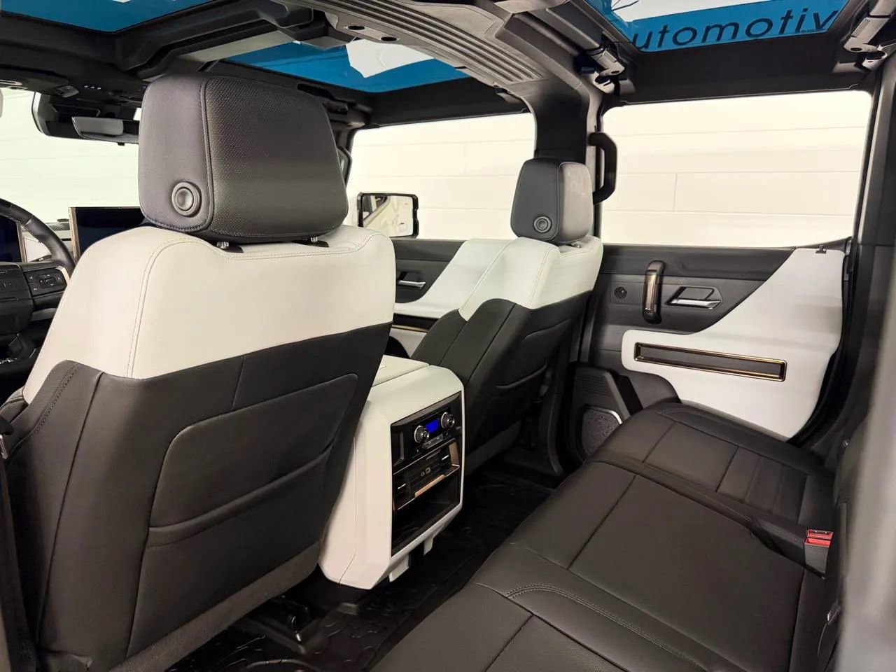 Used 2023 GMC Hummer EV Edition 1 AWD/4WD image 38