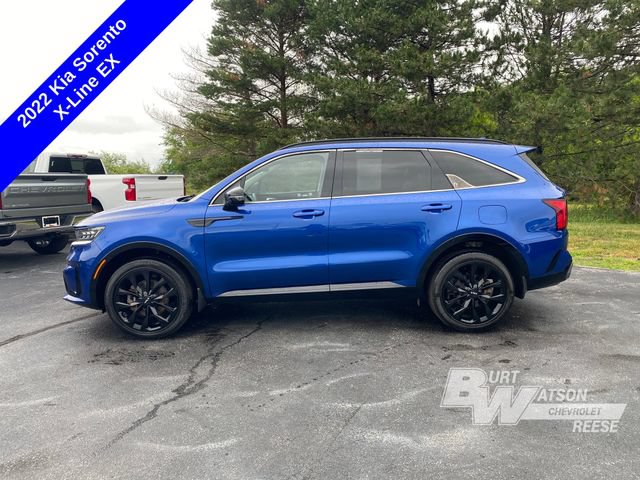 Used 2022 Kia Sorento X-Line EX AWD/4WD image 2