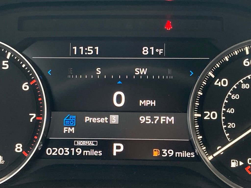 Used 2024 Mitsubishi Outlander SE FWD image 17