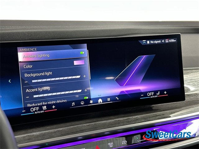 Used 2025 BMW 740i xDrive image 27