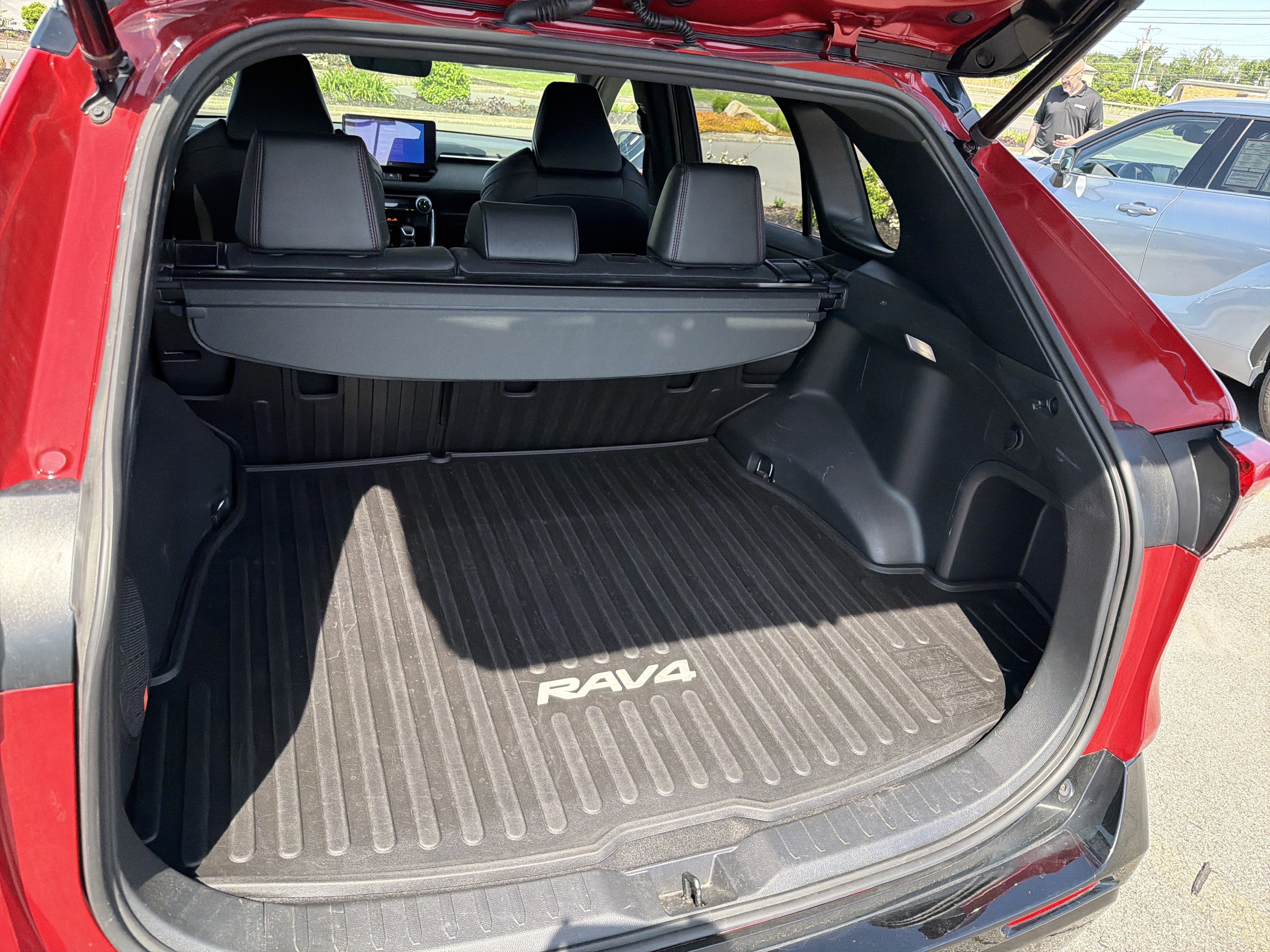 Used 2023 Toyota RAV4 XSE w/ Weather Package AWD/4WD image 25