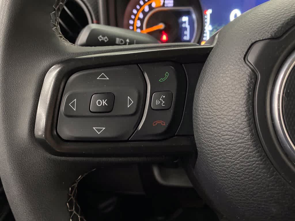 Used 2025 Jeep Wrangler Unlimited Rubicon AWD/4WD image 20