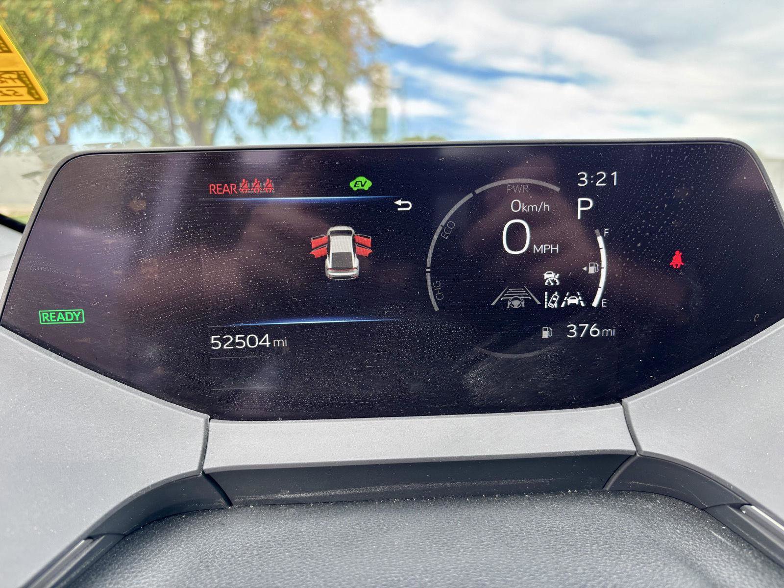 Used 2024 Toyota Prius LE image 25