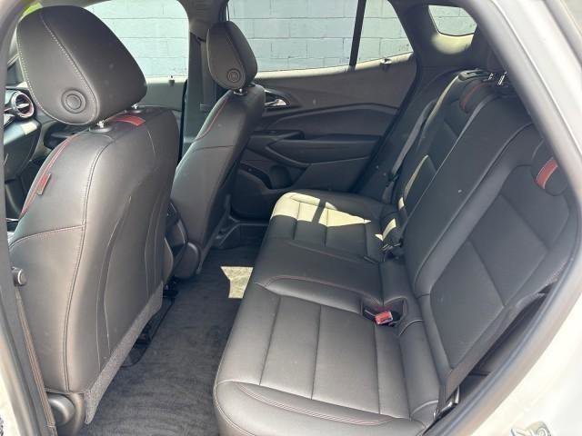 Used 2024 Chevrolet Trax RS FWD image 9