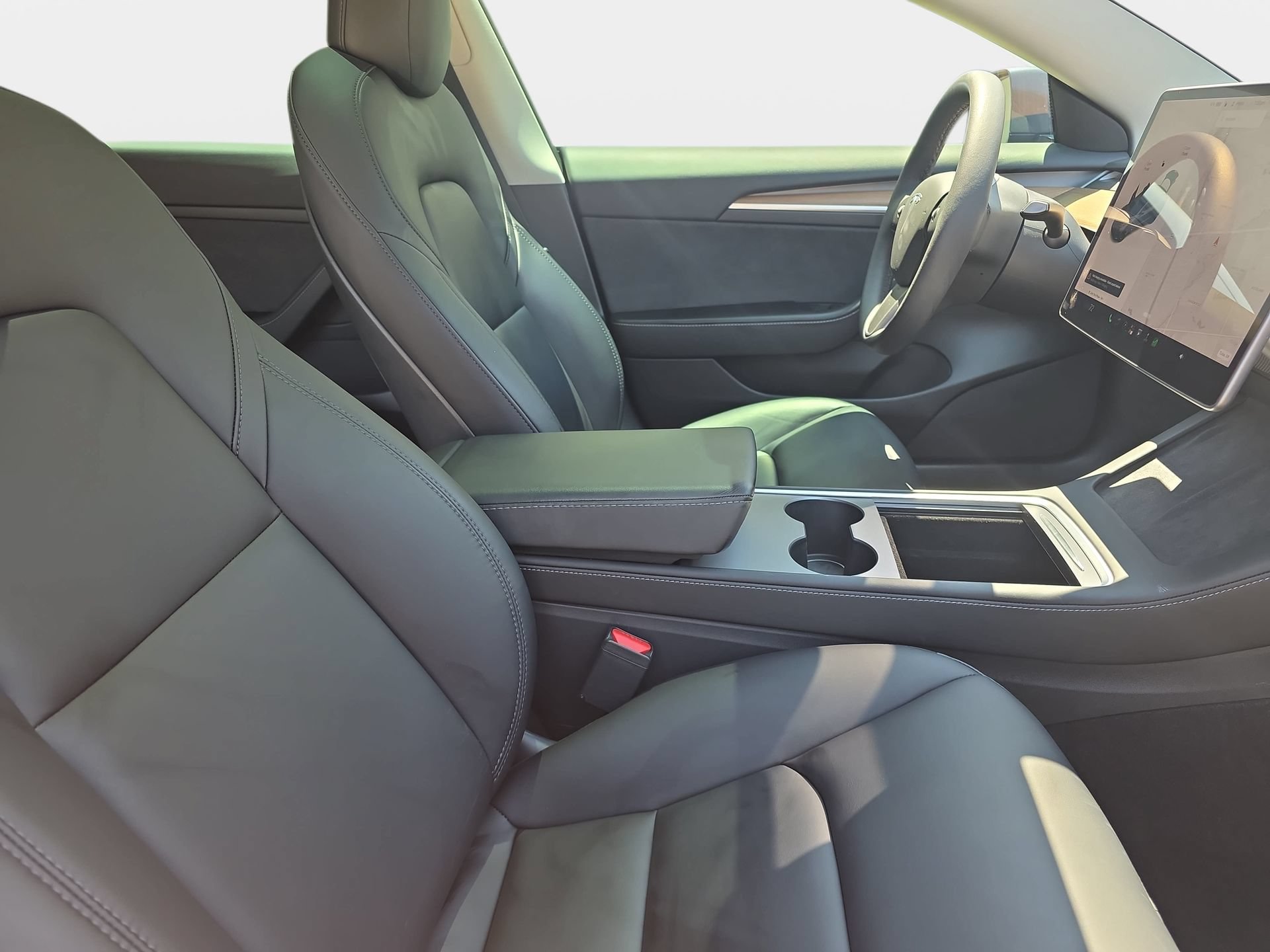 Used 2021 Tesla Model 3 Standard Range Plus RWD image 10