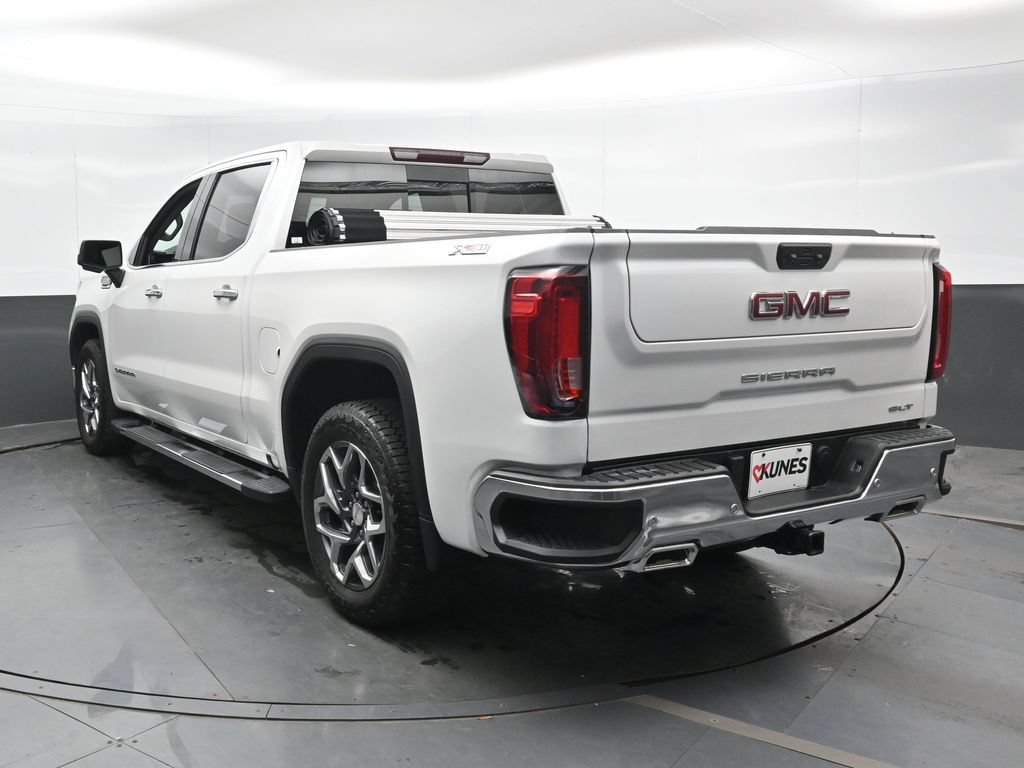 Used 2022 GMC Sierra 1500 SLT w/ SLT Premium Plus Package AWD/4WD image 11