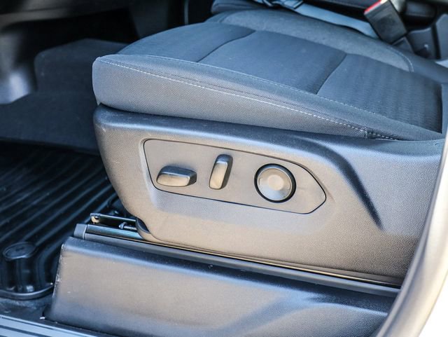 Used 2026 Chevrolet Silverado 1500 LT AWD/4WD image 29