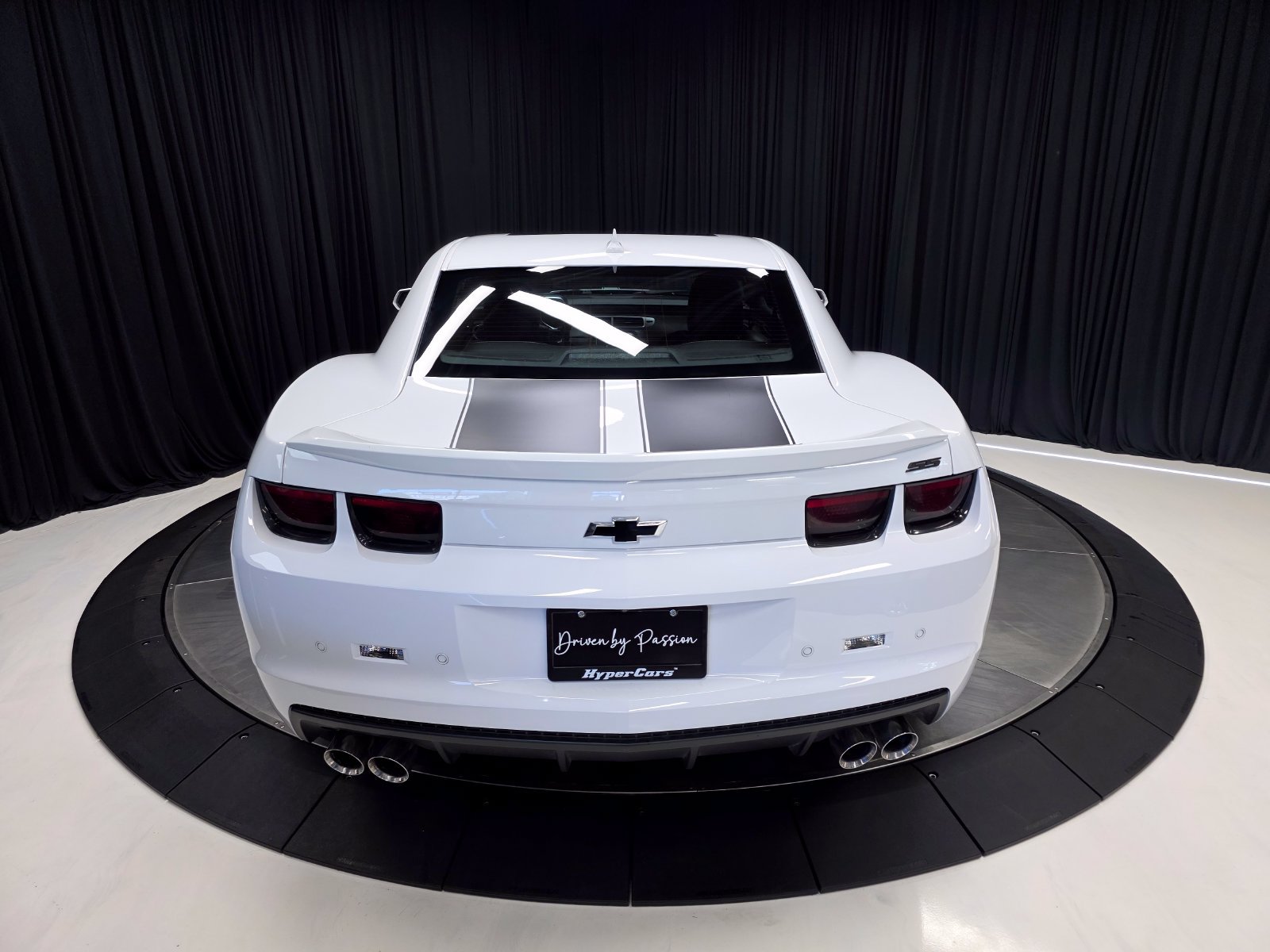 Used 2013 Chevrolet Camaro SS w/ RS Package RWD image 11