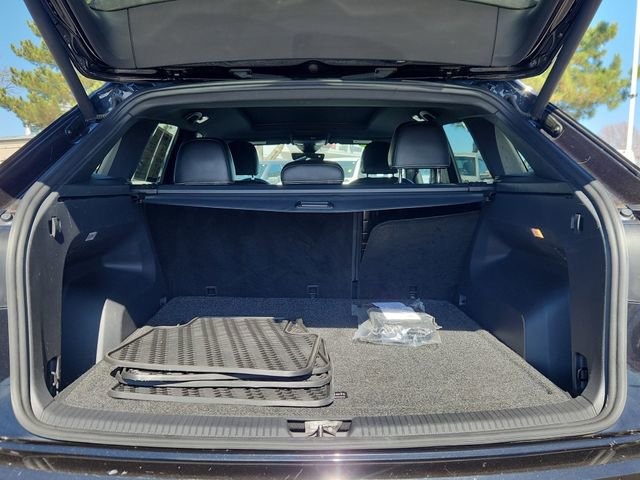 Used 2021 Volkswagen Atlas Cross Sport SEL image 10