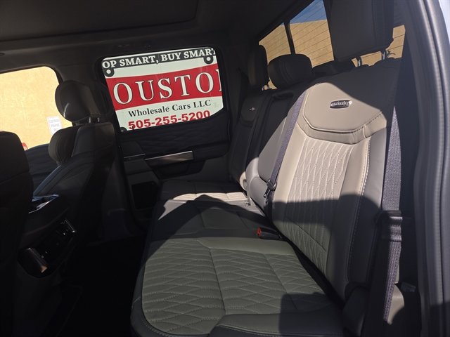 Used 2026 Ford F250 Platinum w/ Platinum Plus Package AWD/4WD image 12