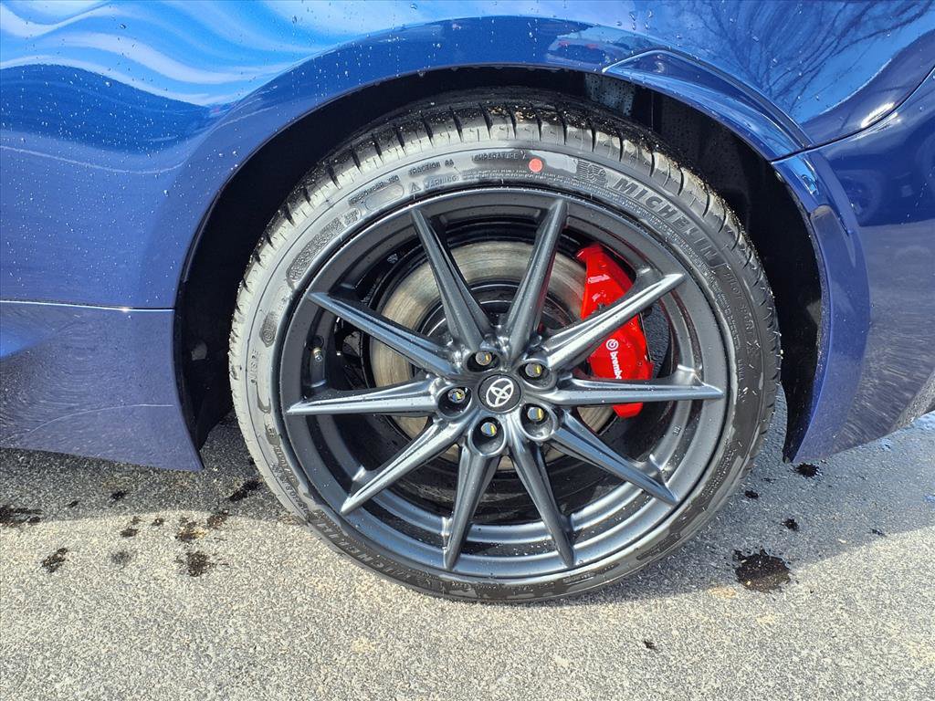 New 2026 Toyota GR86 Premium w/ Performance Package image 21