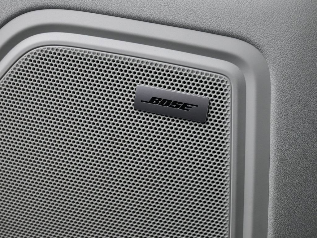 Certified 2022 Porsche Macan S image 26