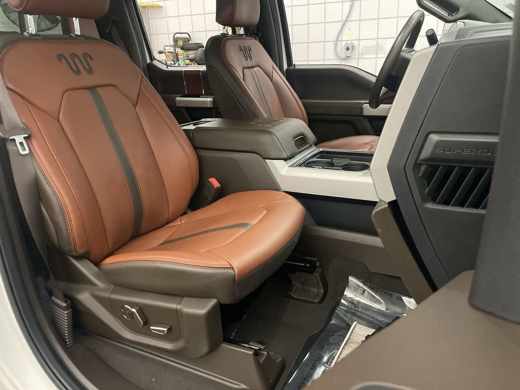 Used 2020 Ford F250 King Ranch w/ King Ranch Ultimate Package AWD/4WD image 23