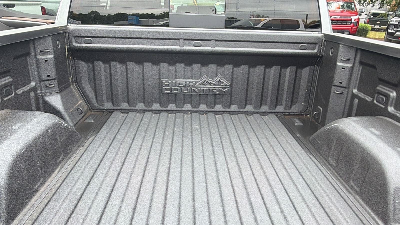 Used 2024 Chevrolet Silverado 1500 High Country w/ High Country Premium Package AWD/4WD image 10