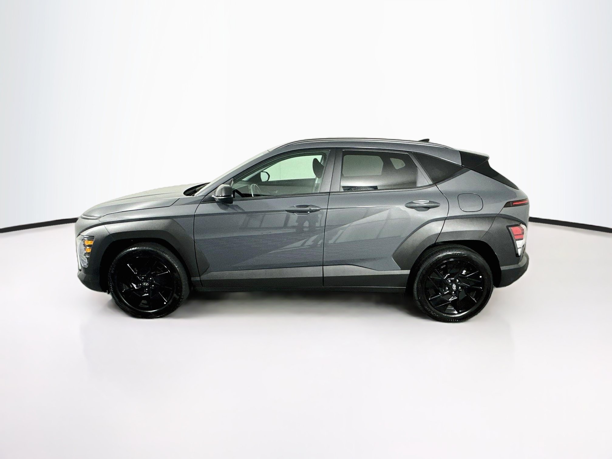 Used 2026 Hyundai Kona SEL Sport FWD image 4