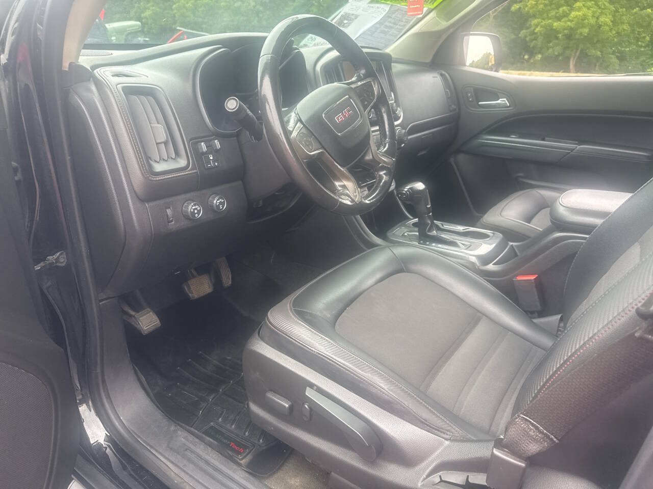 Used 2017 GMC Canyon SLE w/ All Terrain X Package AWD/4WD image 27