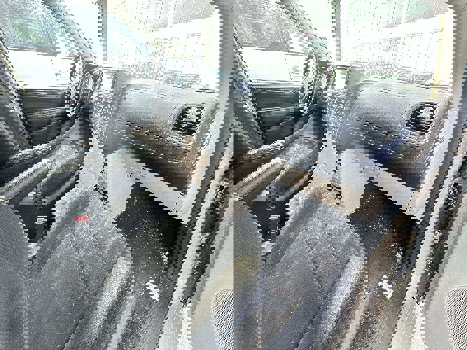 Used 2013 Dodge Grand Caravan SE image 24