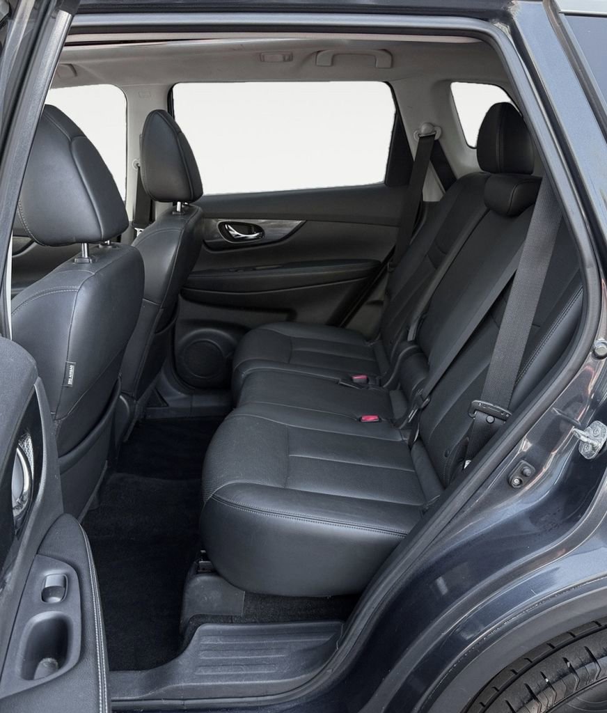 Used 2014 Nissan Rogue SL w/ SL Premium Package image 11