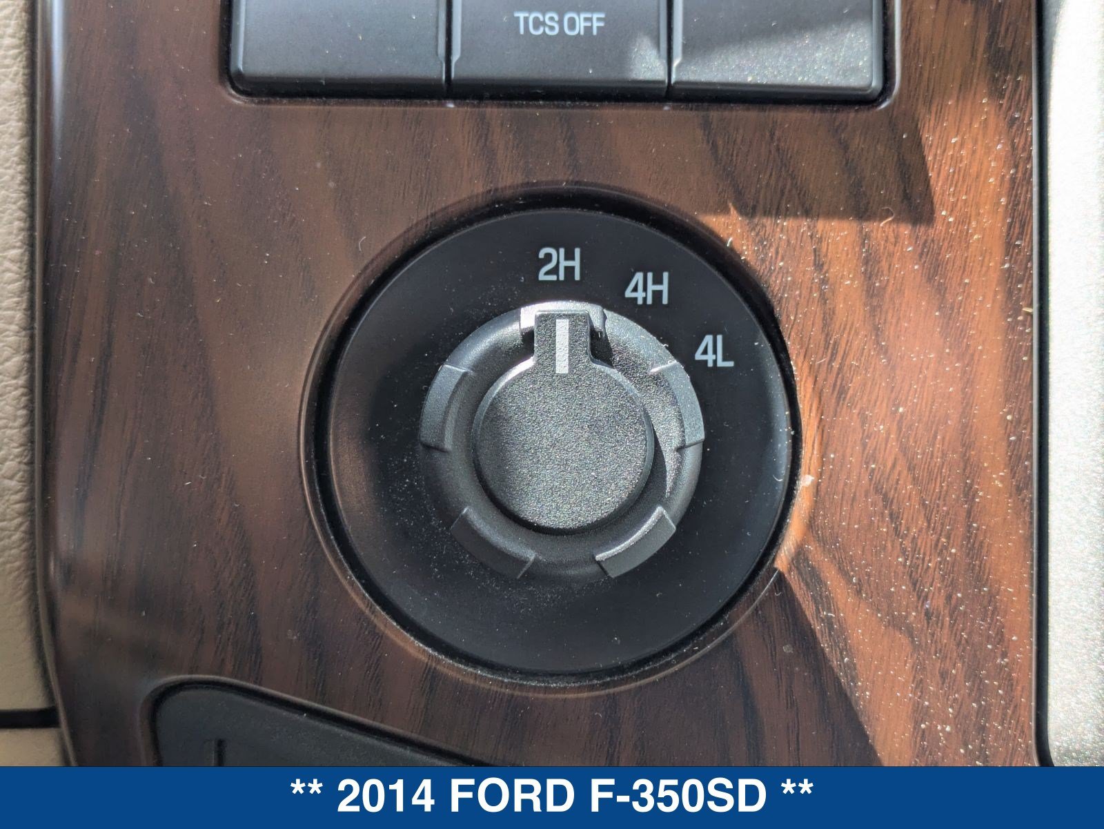 Used 2014 Ford F350 Lariat w/ Chrome Package AWD/4WD image 35