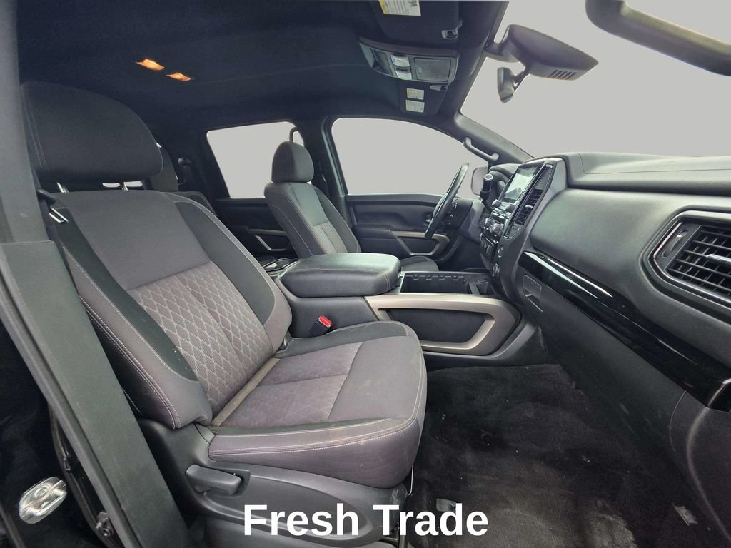 Used 2024 Nissan Titan SV w/ SV Bronze Edition Package RWD image 10