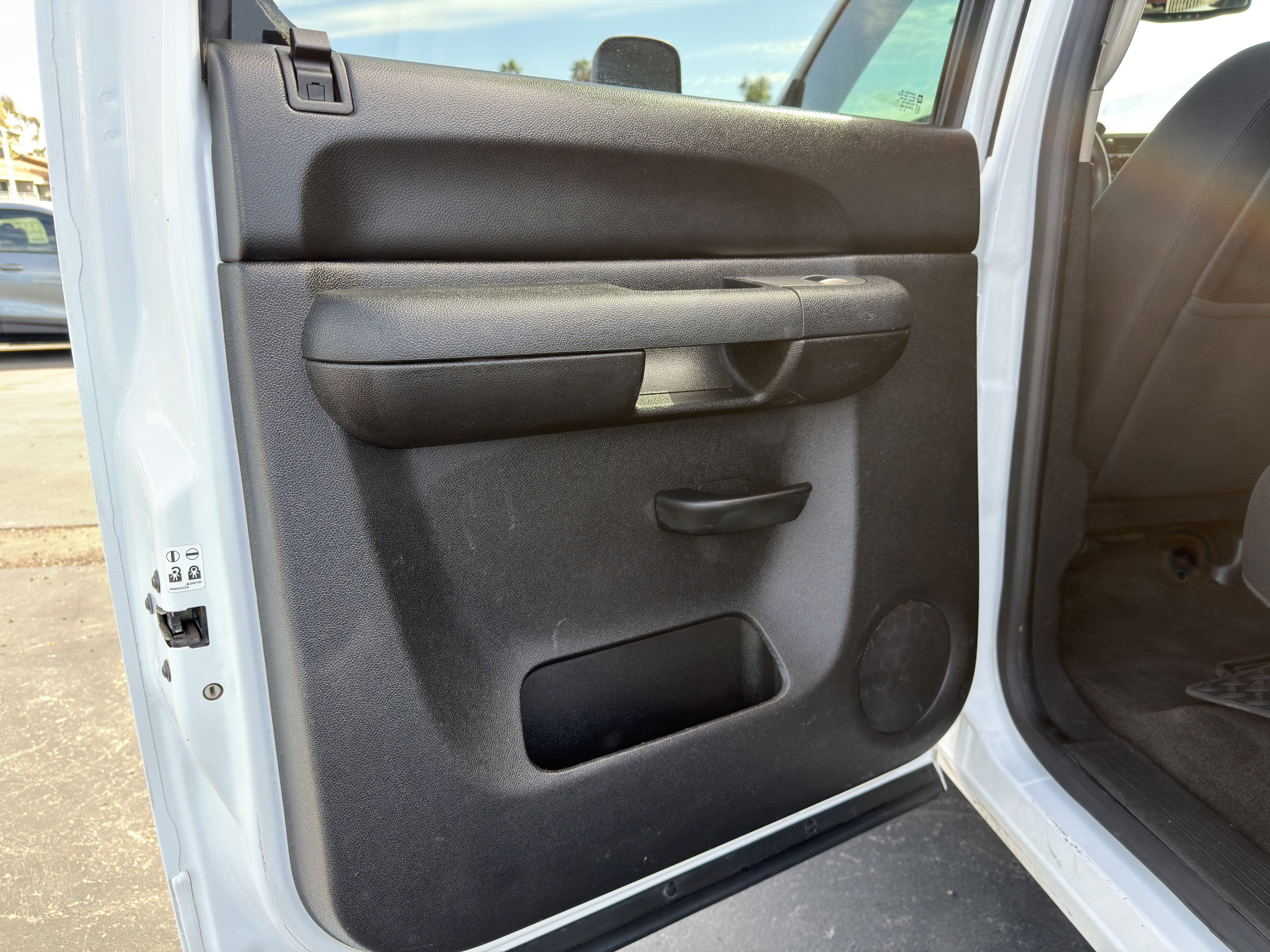 Used 2013 Chevrolet Silverado 2500 LT w/ Interior Plus Package RWD image 17