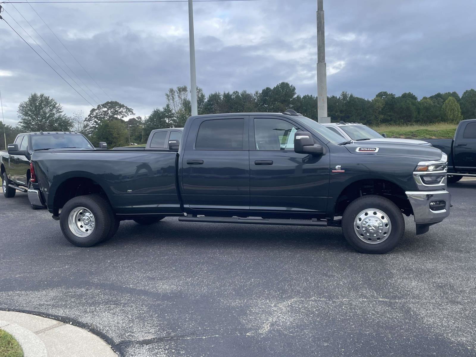 New 2026 RAM 3500 Tradesman image 11