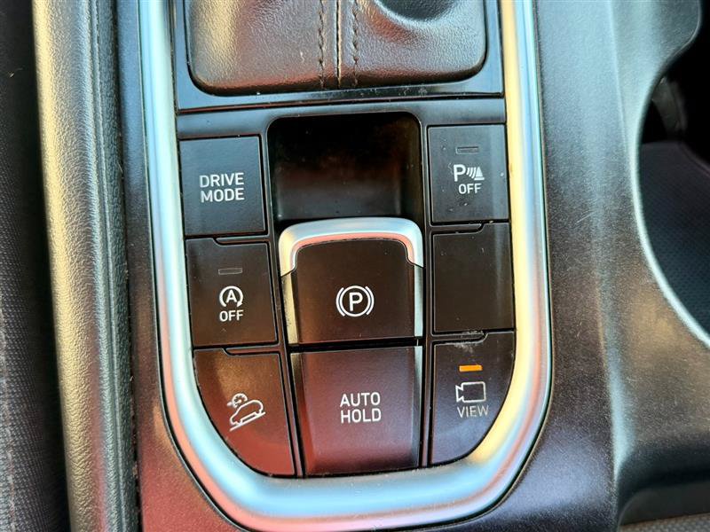 Used 2020 Hyundai Santa Fe Limited AWD/4WD image 27