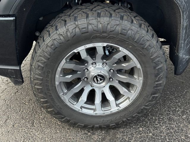 Used 2022 GMC Sierra 2500 AT4 w/ AT4 Preferred Package image 10