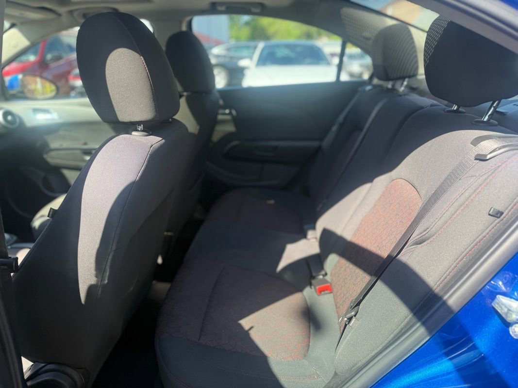 Used 2019 Chevrolet Sonic LT w/ RS Package FWD image 13