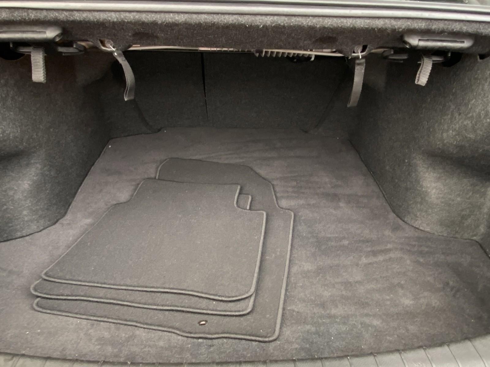 Used 2019 Nissan Maxima 3.5 SL w/ Floor Mat Group image 15